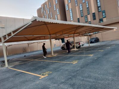 تركيب مظلات سيارات في الرياض: الحماية والراحة في متناول يديك