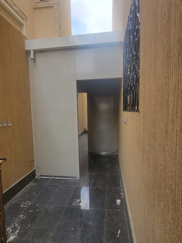 تركيب الساندوتش بانل للعزل الحراري والمائي بمواصفات عالمية 16 الساندوتش بانل